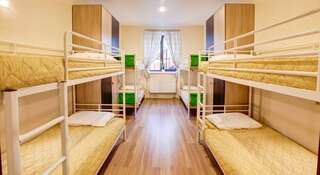 Гостиница Hostel Start Москва Кровать в общем 8-местном номере для мужчин-2